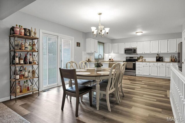 371 Spencer Hill Ct, Saint Peters, MO 63376 - photo 9