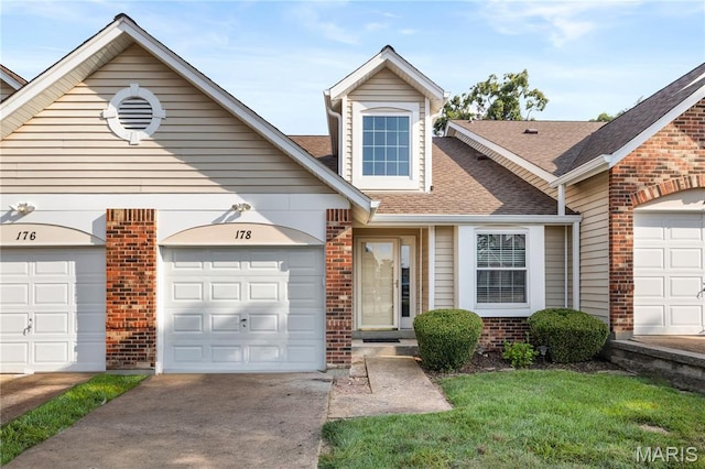 178 Cascade Circle Dr, Ballwin, MO 63021 - photo 1