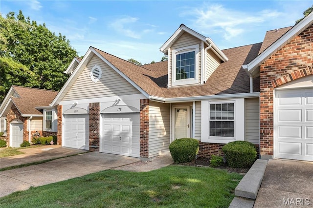 178 Cascade Circle Dr, Ballwin, MO 63021 - photo 2