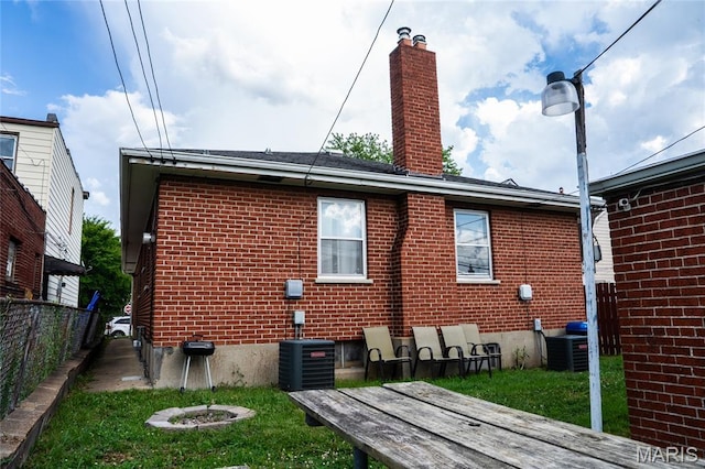 4633 Morganford Rd, Saint Louis, MO 63116 - photo 13