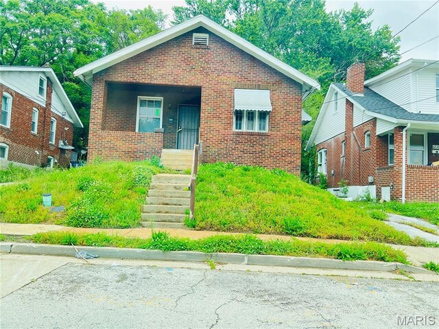 4002 Appleberry Ln, Saint Louis, MO 63121 - photo 2