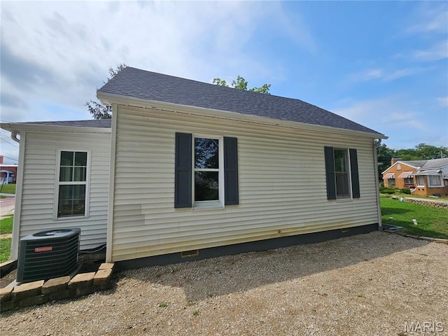 136 N Hamilton St, Hillsboro, IL 62049 - photo 4