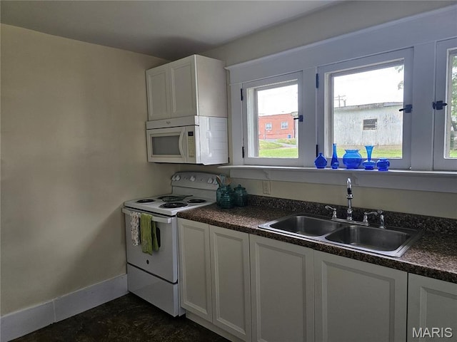 136 N Hamilton St, Hillsboro, IL 62049 - photo 8
