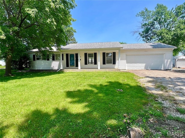 219 Patton St, Montgomery City, MO 63361 - photo 2