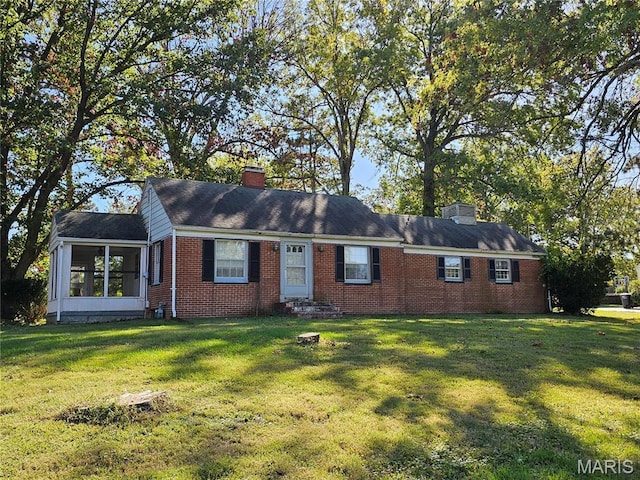 200 W Kinkead Rd, Hillsboro, IL 62049 - photo 1