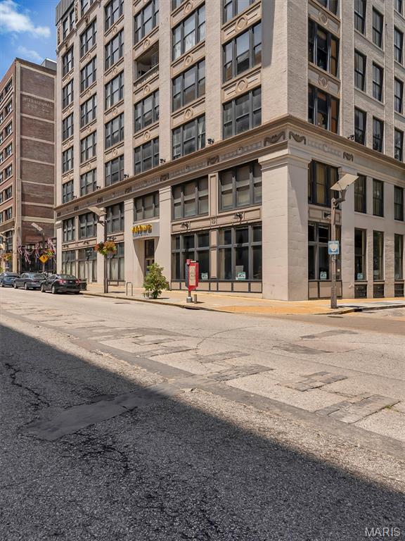 1601 Washington Ave Unit 211, Saint Louis, MO 63103 - photo 17