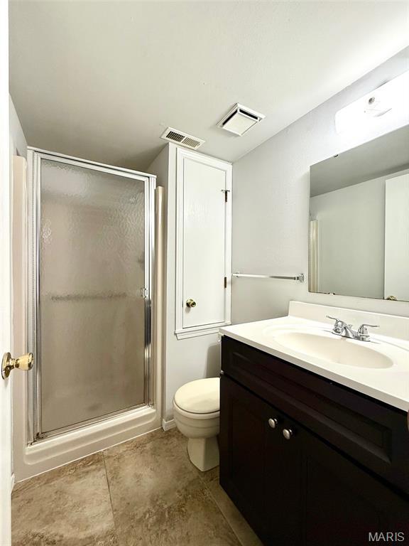 9439 Green Park Gardens Dr, Green Park, MO 63123 - photo 10