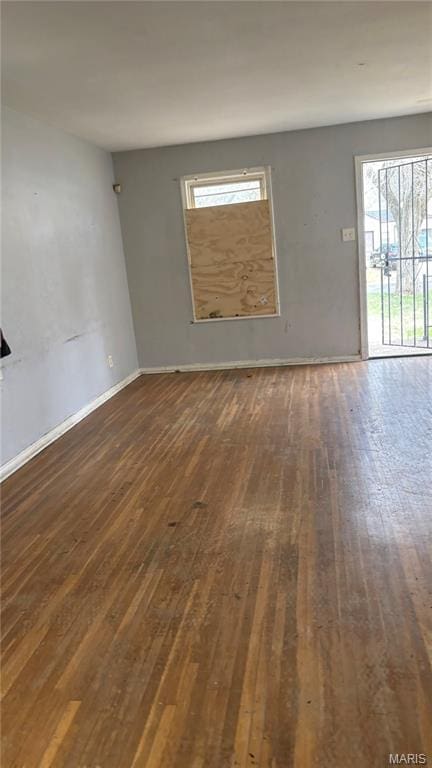 244 Estridge Rd, Saint Louis, MO 63137 - photo 3