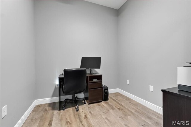 815 N Ethlyn Rd, Winfield, MO 63389 - photo 26