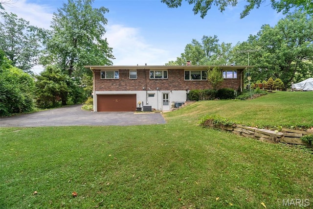 10120 Courtwick Dr, Saint Louis, MO 63128 - photo 2