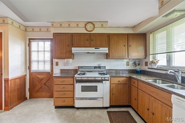 10120 Courtwick Dr, Saint Louis, MO 63128 - photo 21