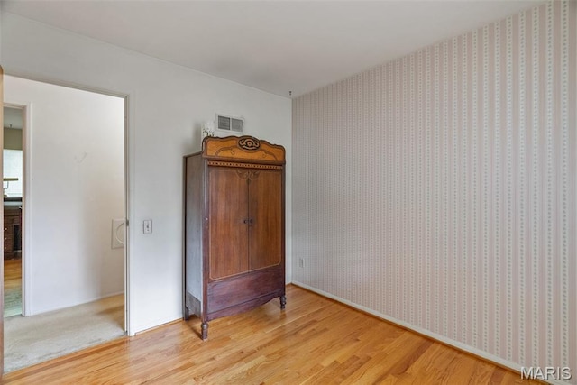10120 Courtwick Dr, Saint Louis, MO 63128 - photo 26