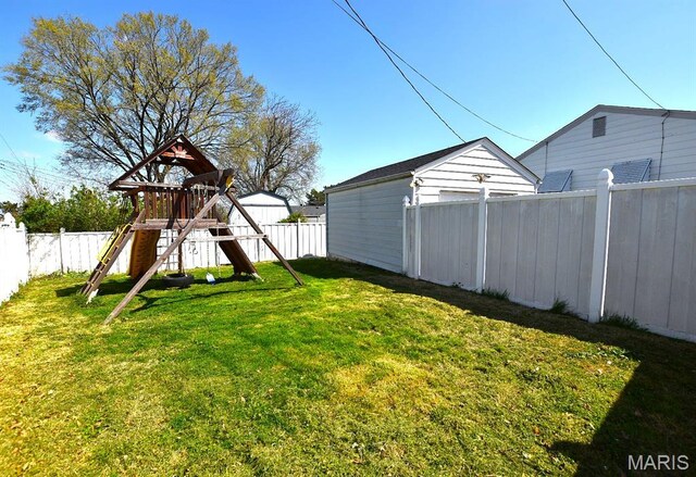 6401 Clifton Hills Dr, Saint Louis, MO 63139 - photo 28
