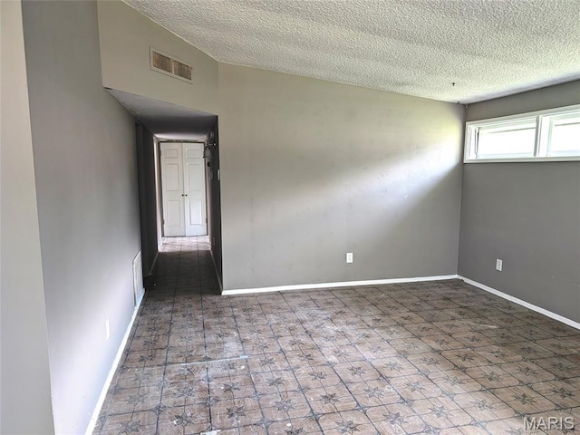 8408 Buckthorn Dr, Berkeley, MO 63134 - photo 4