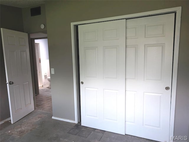 8408 Buckthorn Dr, Berkeley, MO 63134 - photo 15