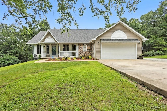 190 Whispering Pines Est, Saint Clair, MO 63077 - photo 1