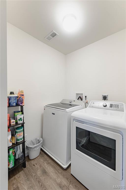 505 Palisades Dr, Saint Charles, MO 63301 - photo 25