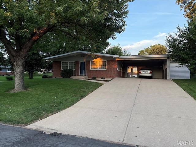 1060 Preakness Ln, Florissant, MO 63033 - photo 1