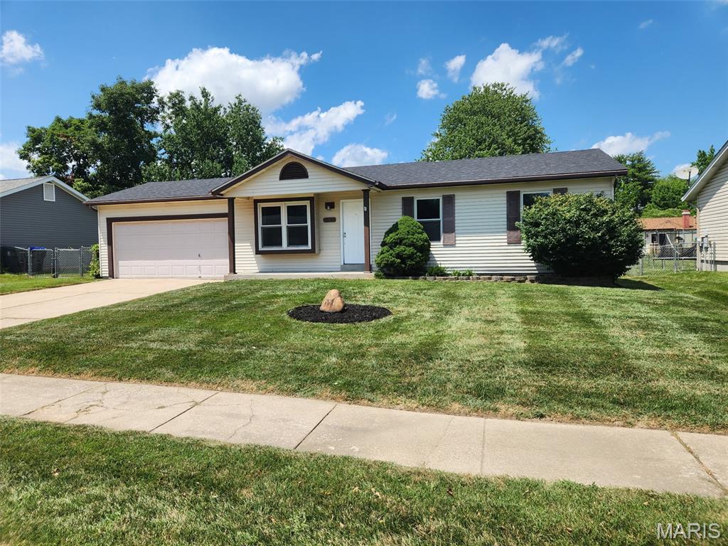 705 Daffodil, Ofallon, MO 63366 - photo 1