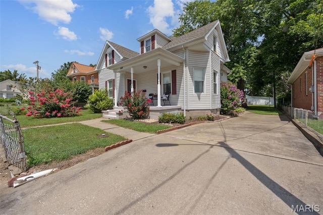 640 N 3rd St, Saint Genevieve, MO 63670 - photo 2