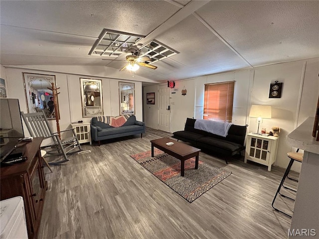 117 Thompson St, Perkins, MO 63771 - photo 4