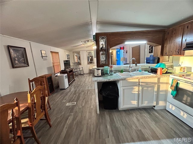117 Thompson St, Perkins, MO 63771 - photo 6