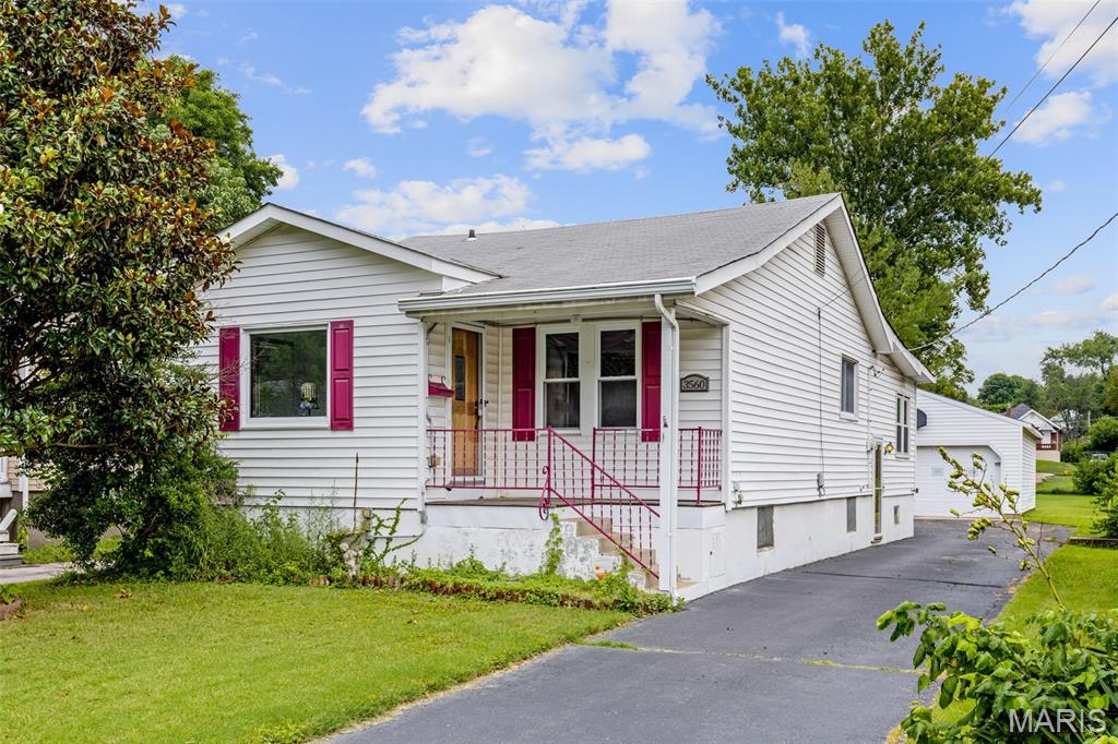 3560 Boswell Ave, Saint John, MO 63114 - photo 1