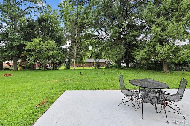 2328 Outlook Dr, Saint Louis, MO 63136 - photo 22