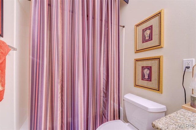 4500 Austin Point Ct, Saint Charles, MO 63304 - photo 40