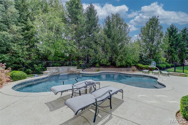 4500 Austin Point Ct, Saint Charles, MO 63304 - photo 6
