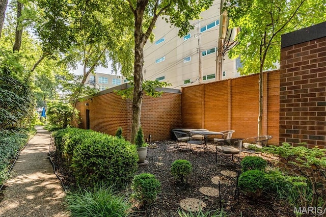 4570 Laclede Ave Unit 103, Saint Louis, MO 63108 - photo 40