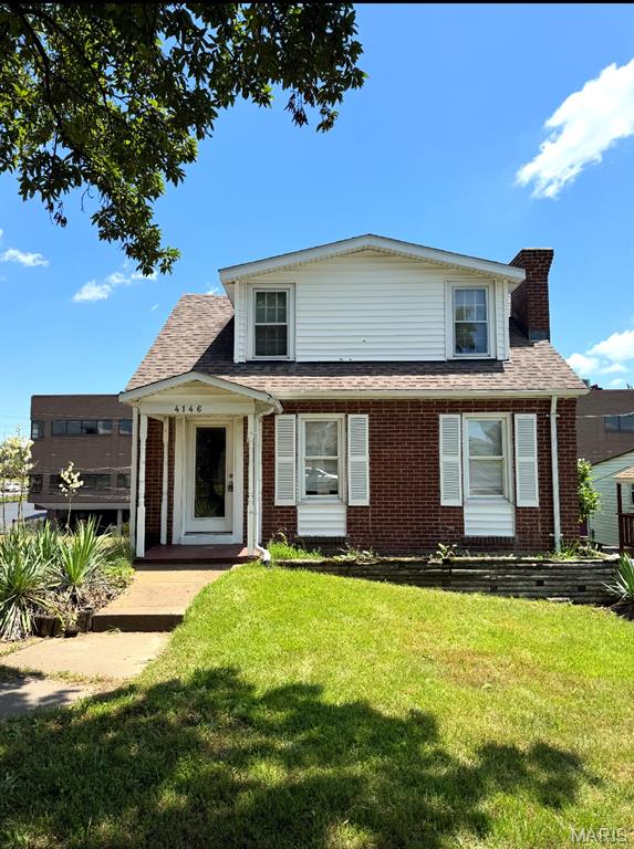 4146 Crescent Dr, Saint Louis, MO 63129 - photo 1