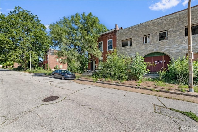 2743 Madison St, Saint Louis, MO 63106 - photo 1