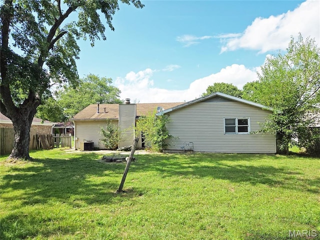925 Crescent Dr, Sikeston, MO 63801 - photo 1