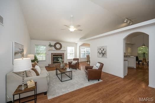 1234 Wagon Wheel Trl, Ofallon, MO 63366 - photo 2