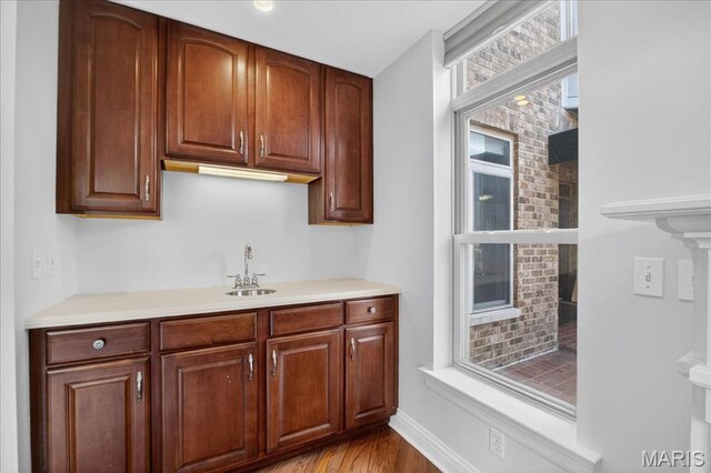 500 N And S Rd Unit 103, University City, MO 63130 - photo 8