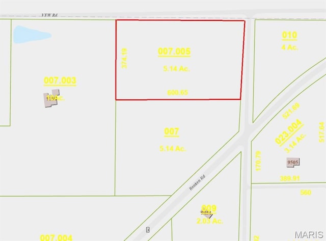 9479 Schaefer Rd, Staunton, IL 62088 - photo 2