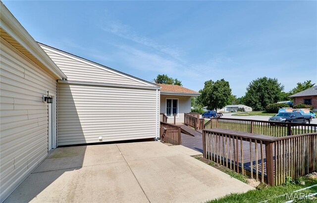 4001 De Smet Ln, Saint Charles, MO 63304 - photo 35