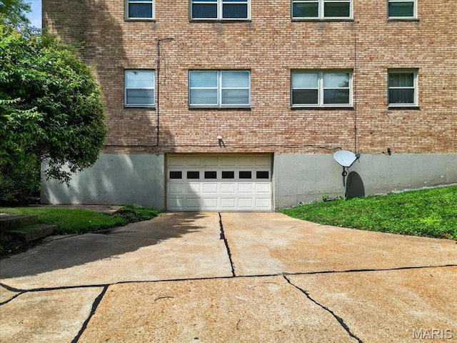2 Delcrest Ct Unit 201, Saint Louis, MO 63124 - photo 19