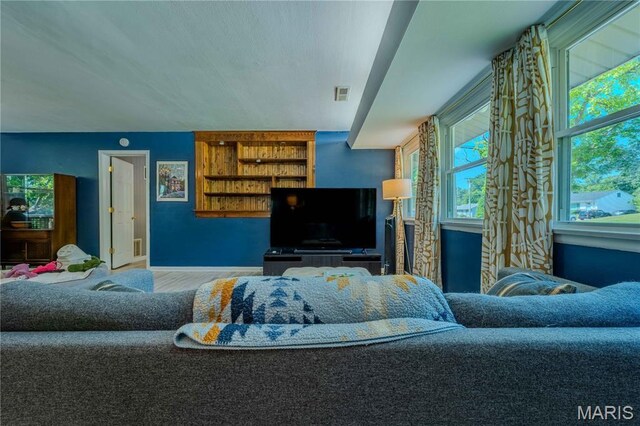 8120 S Laclede Station Rd, Mo, MO 63123 - photo 5