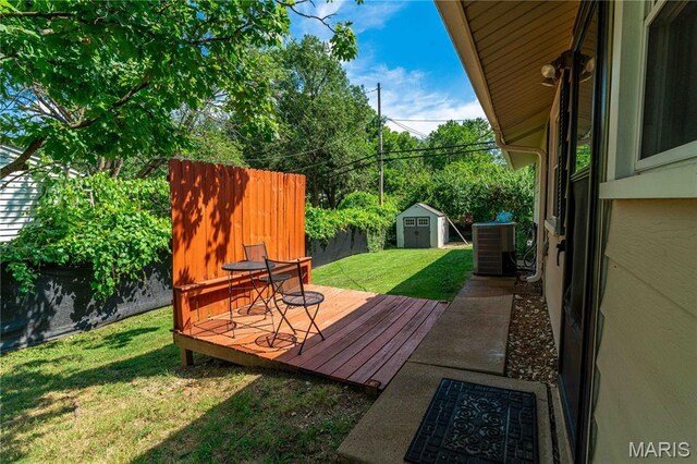 8120 S Laclede Station Rd, Mo, MO 63123 - photo 31
