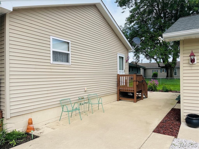 215 Highland St, Carrollton, IL 62016 - photo 3