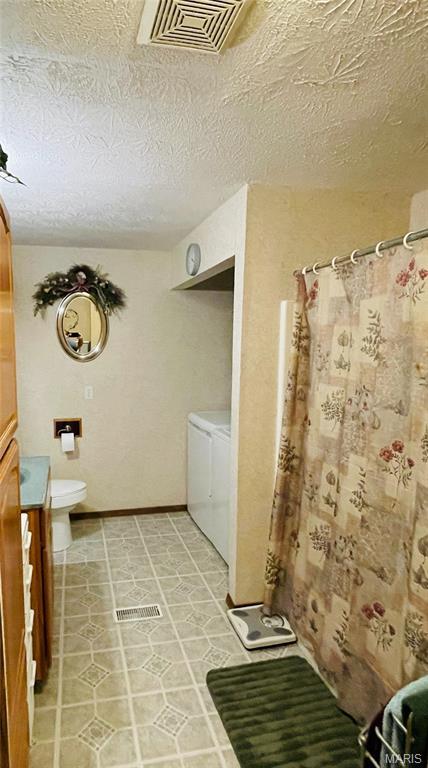215 Highland St, Carrollton, IL 62016 - photo 10