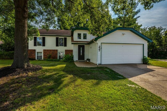 237 Valleyoak Ct, Ballwin, MO 63021 - photo 38