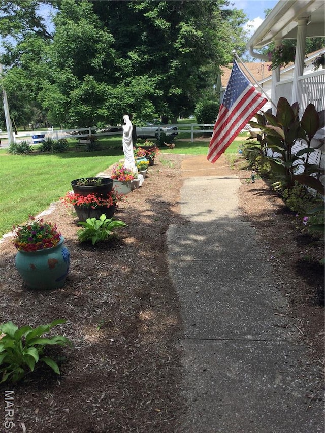 1401 Charlotte Dr, Calverton Park, MO 63135 - photo 2