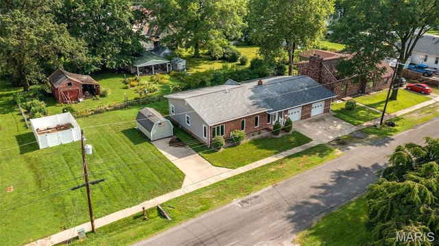 725 W Mill St, Staunton, IL 62088 - photo 8