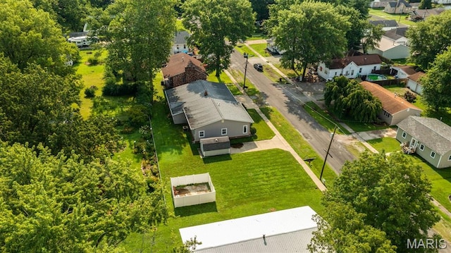 725 W Mill St, Staunton, IL 62088 - photo 9