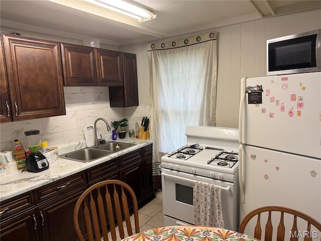 9060 Patrick Dr, St John, MO 63114 - photo 4