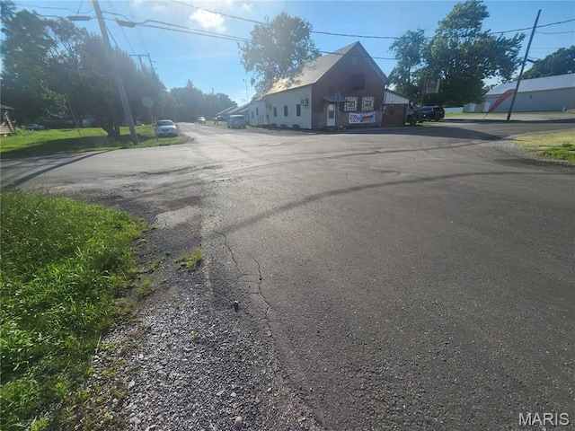 701 S Maple St, Staunton, IL 62088 - photo 10