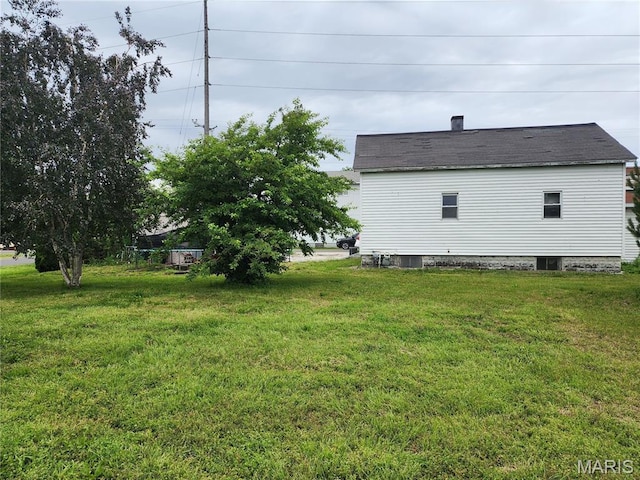 701 S Maple St, Staunton, IL 62088 - photo 11